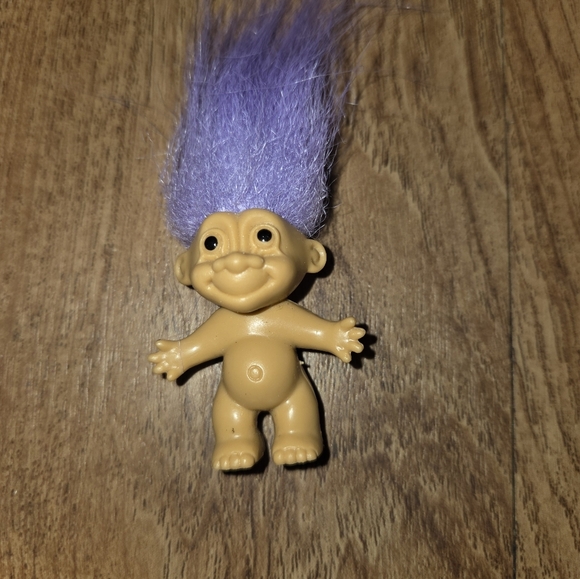 Lot of Miscellaneous Minature Trolls Stamp, Pin, Pencil Top - Picture 9 of 9